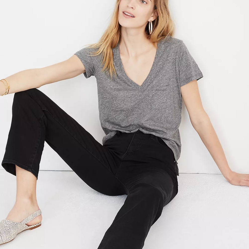 Madewell gray v-neck pocket tee size small